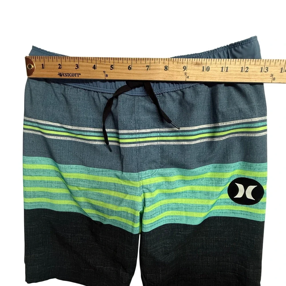 Hurley‎ Boys Blue Green Striped Board Shorts Swim Trunks Size 10/12 L 5888-B6Z